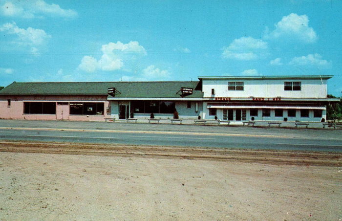 Gateway Lanes & Lounge - Old Postcard